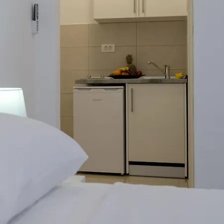 Doris Apartment